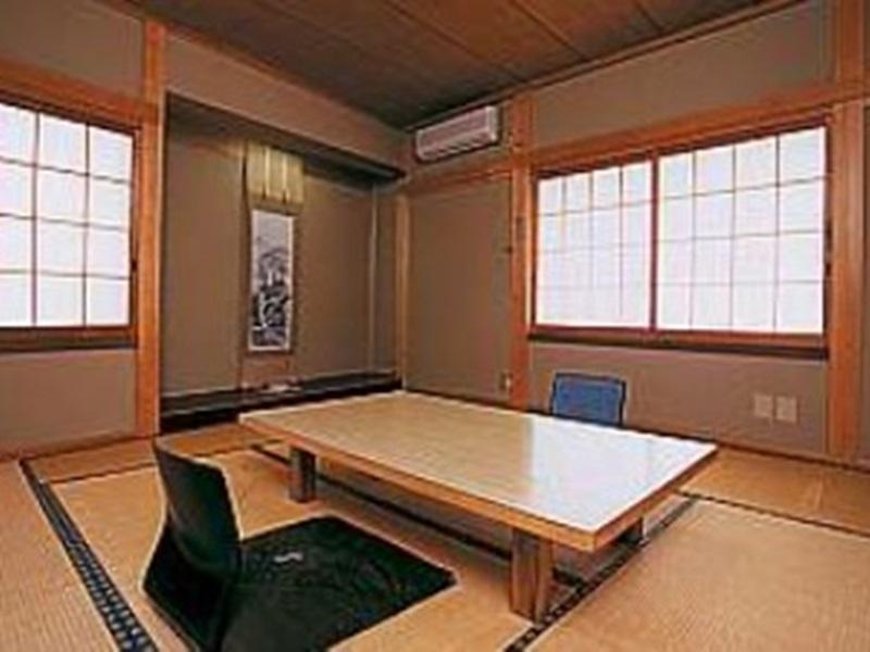 ホテルNew Marutaso 鳥取市 エクステリア 写真